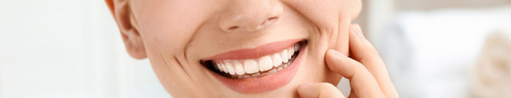 Φροντίδα Τεχνητής Οδοντοστοιχίας Φροντίδα Τεχνητής Οδοντοστοιχίας